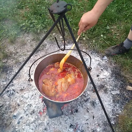 אכסניה Bed&bike Dobra Nuc *